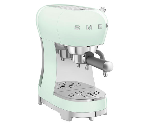 Кофеварка SMEG ECF02PGEU зеленая