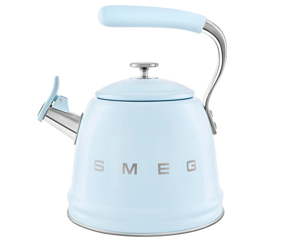 Чайник со свистком SMEG WKF01PB голубой 2,3 л