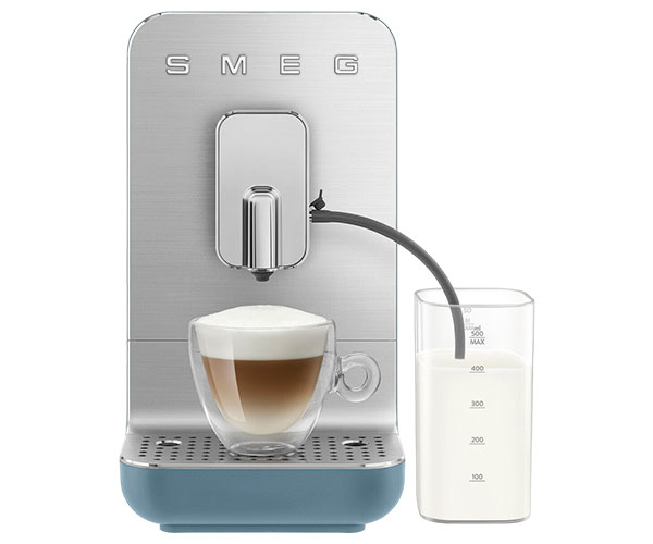 Кофемашина SMEG BCC13SBMEU голубая цена