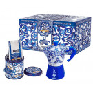 Набор Гейзерная кофеварка Bialetti х Dolce Gabbana Blu Mediterraneo Moka Express на 3 чашки 130 мл + Кофе Perfetto Moka Autentico молотый 200 г